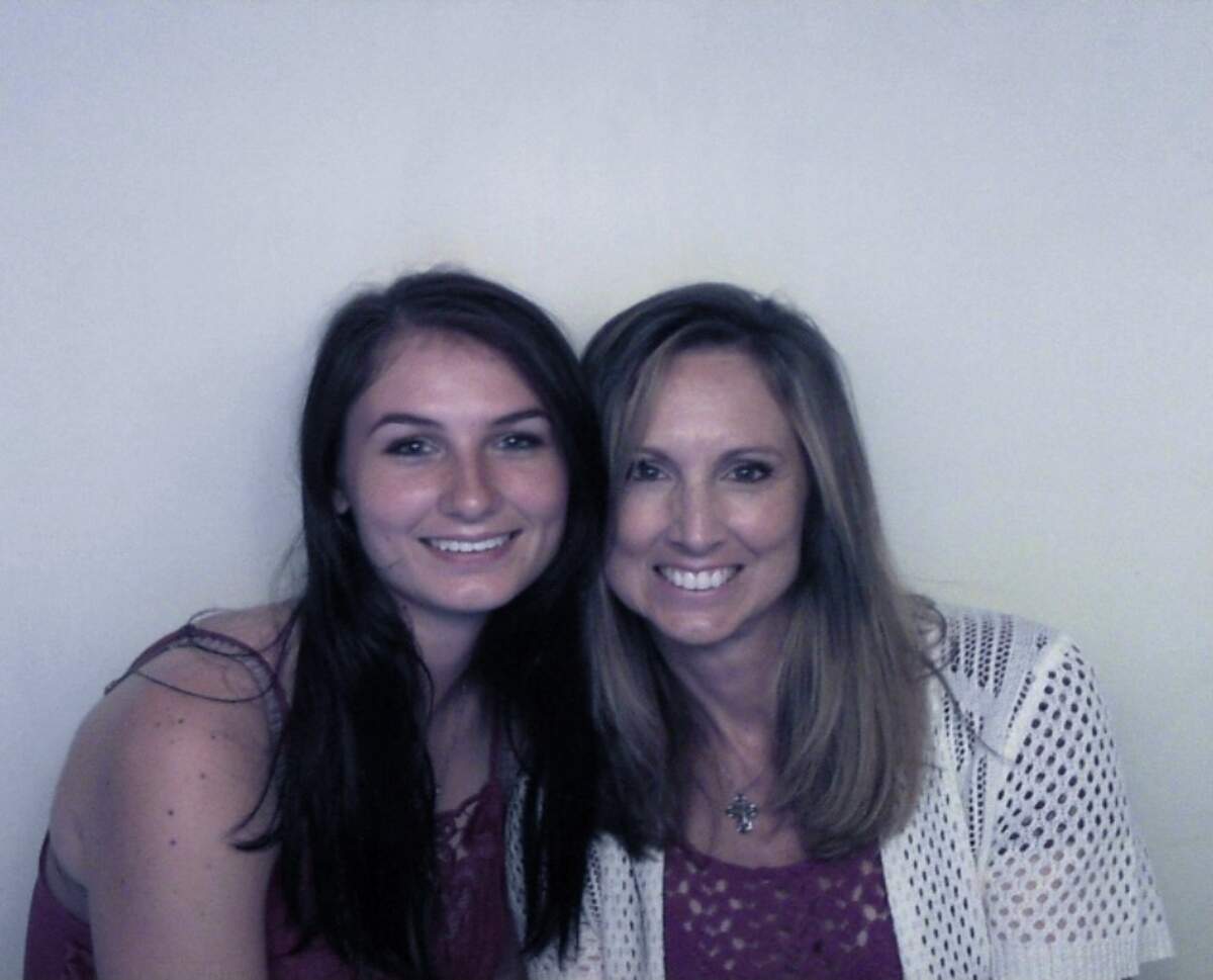 Carly Beatty is pictured with her mom, Sue.